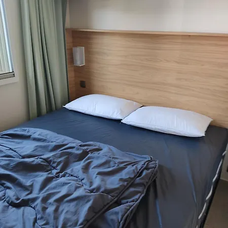 Camping 4 Personnes Proche Plage Et Nature, 5 Etoiles, Piscine, Restaurant Houlgate